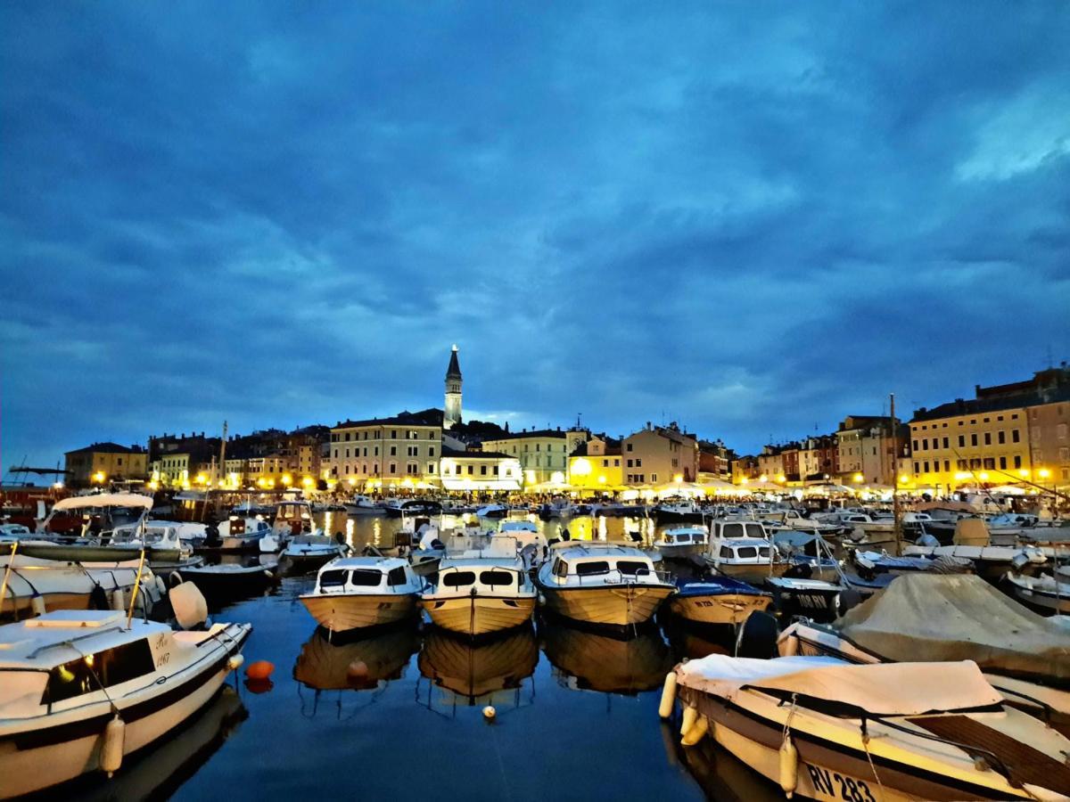Oh La La Apartment Old Town Rovinj Exterior foto