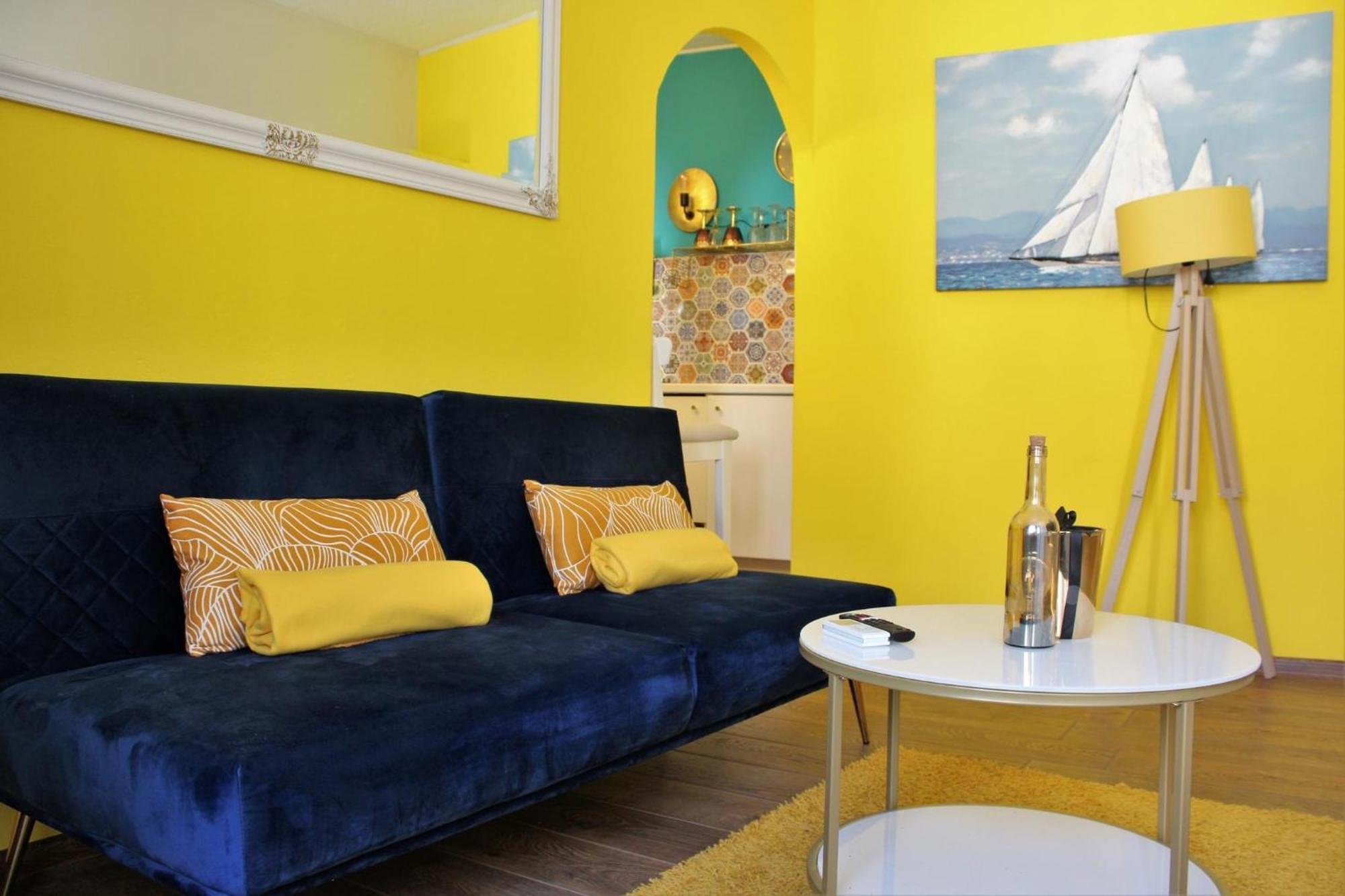 Oh La La Apartment Old Town Rovinj Exterior foto